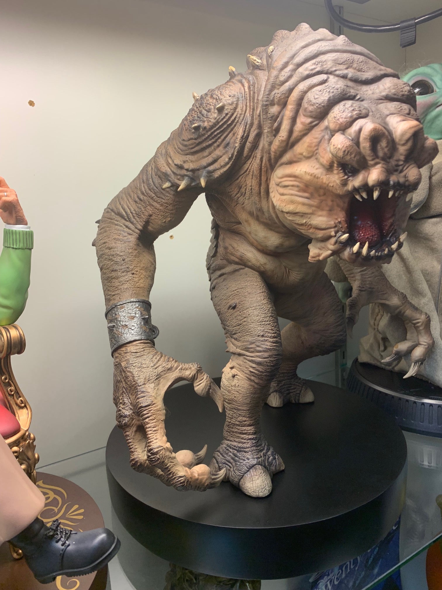 Star Wars Rancor Legendary Scale Figurine Statue - LM Treasures 