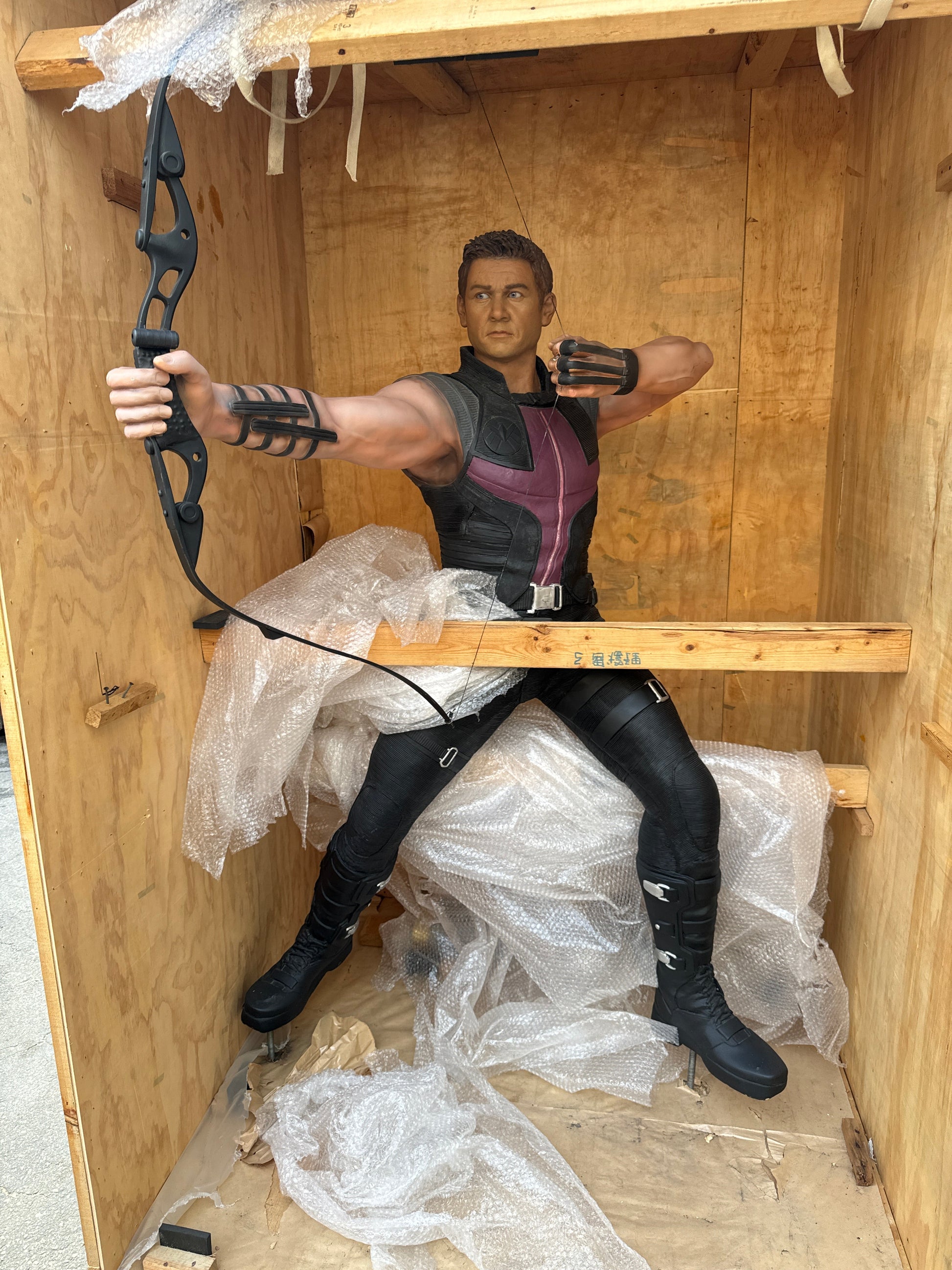 The Avengers Hawkeye (Jeremey Lee Renner) Life Size Statue - LM Treasures 