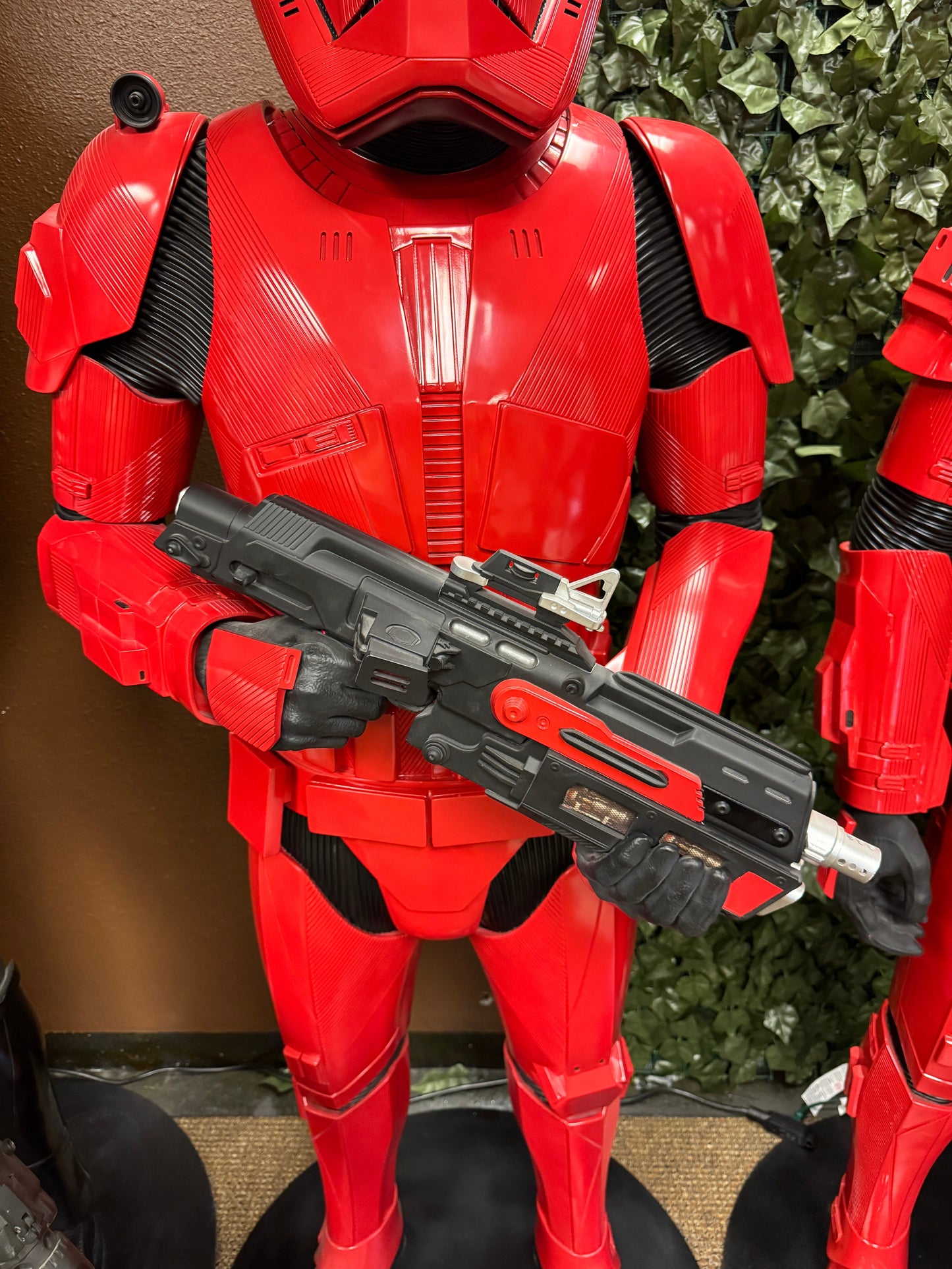 Star Wars The Rise Of Skywalker Sith Trooper With Trooper Life Size Statue - LM Treasures 