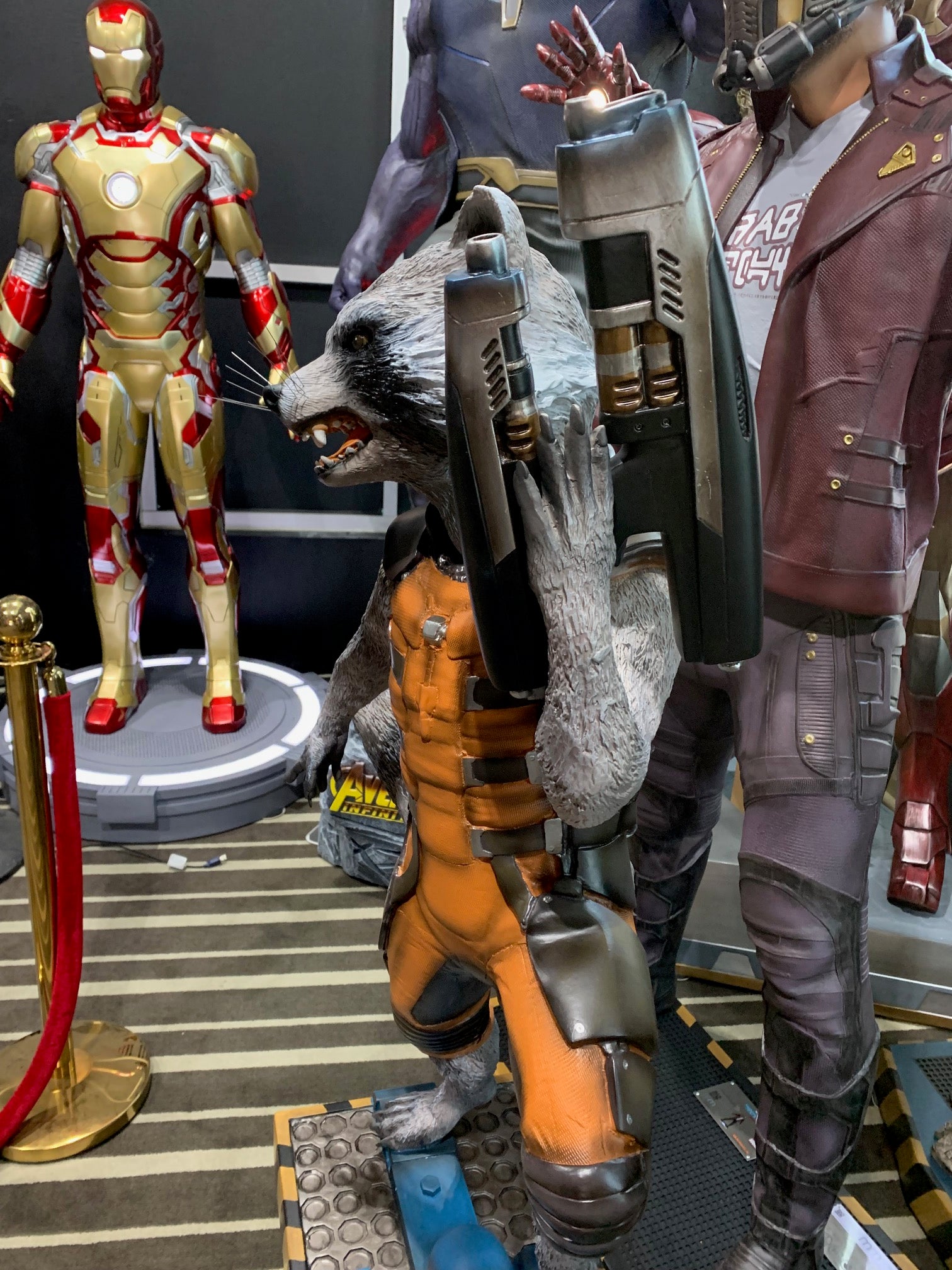 Guardians Of The Galaxy Rocket Raccoon With Small Gun Life Size Statue - LM Treasures 