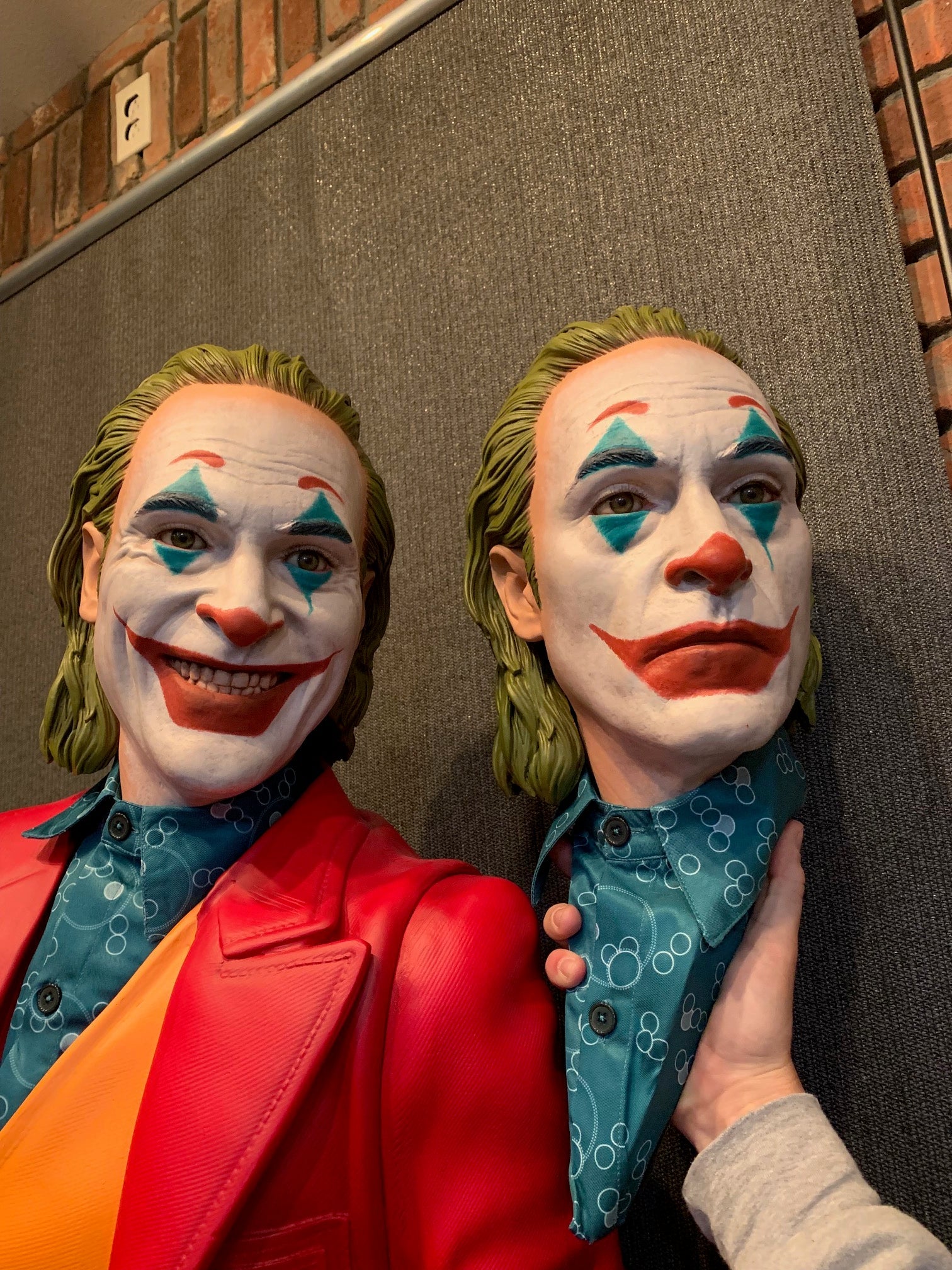 Joker 2019 (Joaquin Phoenix) Life Size Statue - LM Treasures 