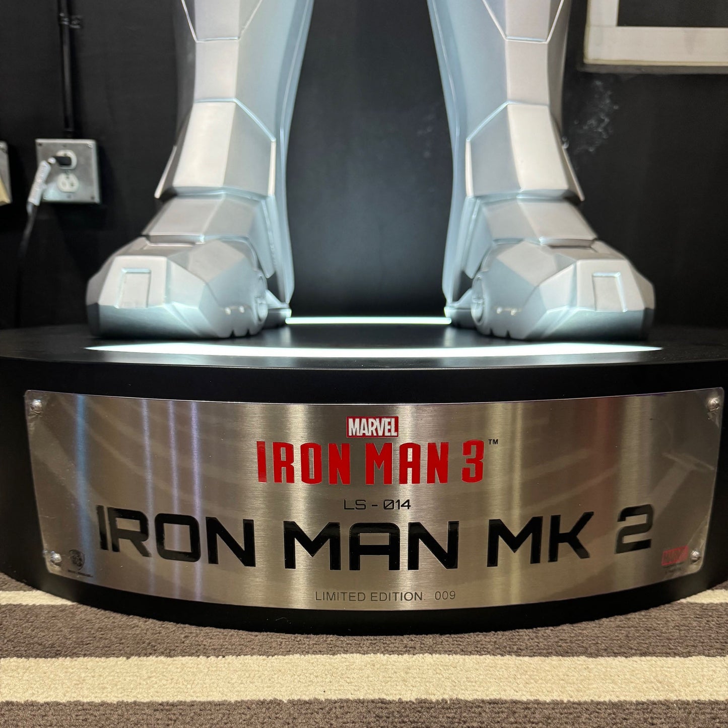 Iron Man 3 Mark II Life Size Statue - LM Treasures 