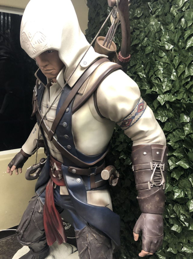 Assassin's Creed III Video Game Conor Life Size Statue Rare - LM Treasures 